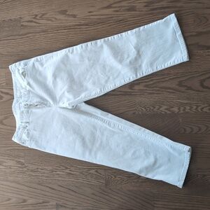 White size 12 Liz & Co Stretch Jean Capris